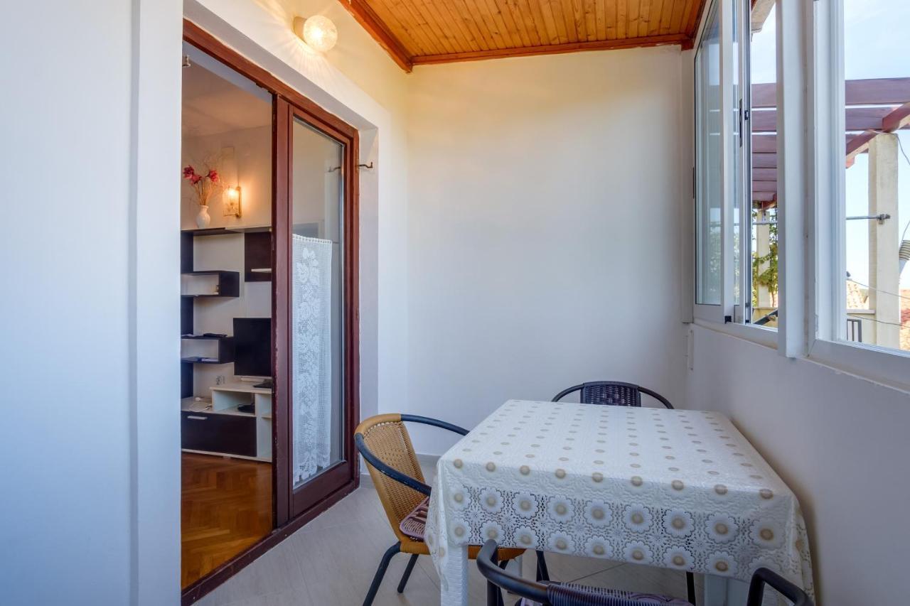 Apartamento Oaza Mali Lošinj Exterior foto