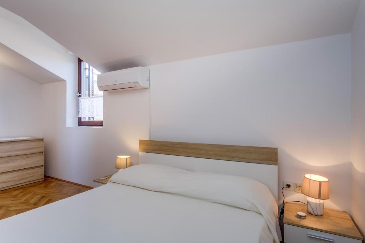 Apartamento Oaza Mali Lošinj Exterior foto